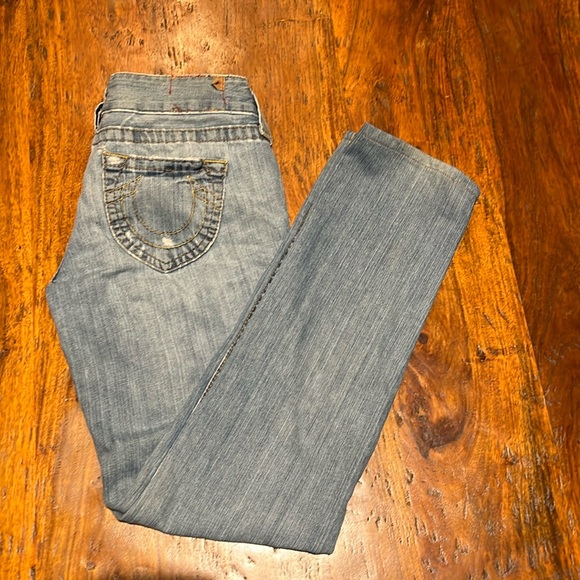 Size 28 - True Religion Ladies Jeans - Picture 3 of 9